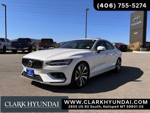 2023 Volvo S60 B5 Ultimate Bright Theme