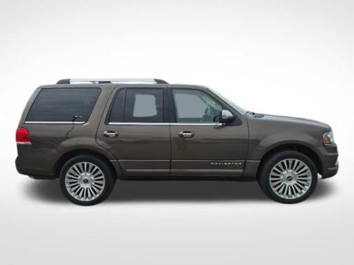 Java Metallic 2015 Lincoln Navigator Base