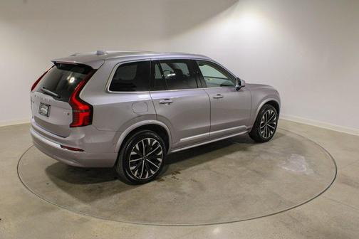 2026 Volvo XC90 Plus, B5 AWD Gas (mild hybrid), Gasoline, Bright, 7 Seats