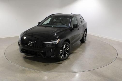 2026 Volvo XC60 B5 Core