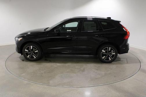 2026 Volvo XC60 B5 Core