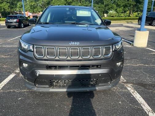 2022 Jeep Compass Latitude Lux