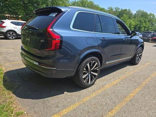 Denim Blue Metallic 2025 Volvo XC90 B5 Core