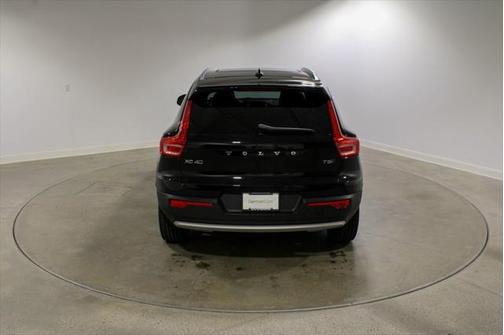2022 Volvo XC40 T5 Inscription