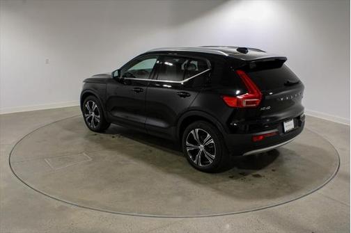 2022 Volvo XC40 T5 Inscription