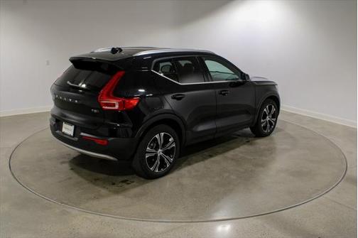 2022 Volvo XC40 T5 Inscription