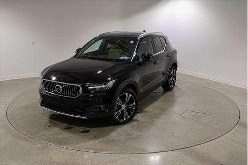 2022 Volvo XC40 T5 Inscription