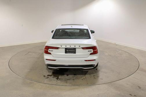 2024 Volvo S60 B5 Plus Black Edition