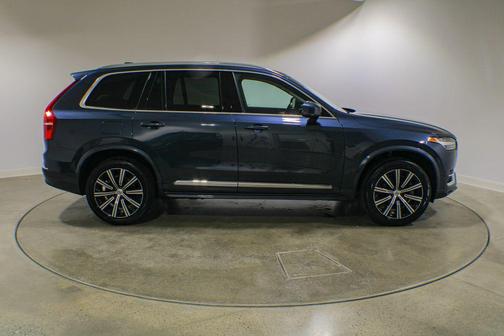 Denim Blue Metallic 2023 Volvo XC90 B6 Plus 6-Seater