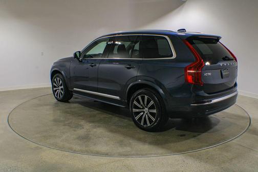 Denim Blue Metallic 2023 Volvo XC90 B6 Plus 6-Seater