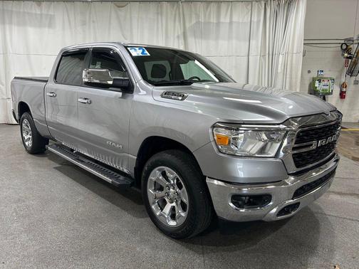 Billet Silver Metallic Clearcoat 2022 RAM 1500 Big Horn/Lone Star