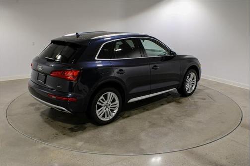 2020 Audi Q5 45 Premium Plus