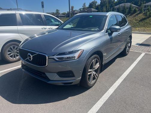 2019 Volvo XC60 T5 Momentum