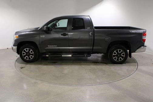 2014 Toyota Tundra SR5