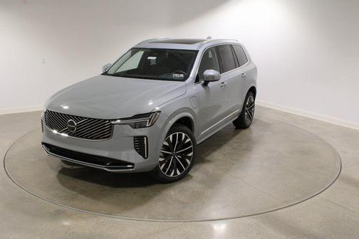 2026 Volvo XC90 Plug-In Hybrid T8 Plus 7-Seater