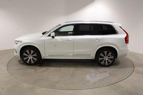 2024 Volvo XC90 B6 Ultimate Bright Theme 7-Seater