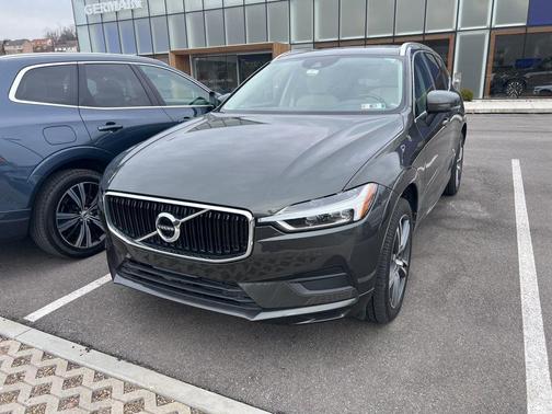 Pine Grey Metallic 2020 Volvo XC60 T5 Momentum
