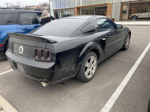 2006 Ford Mustang GT Premium