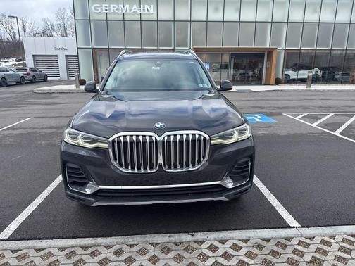 2020 BMW X7 xDrive40i