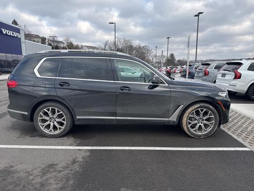 2020 BMW X7 xDrive40i