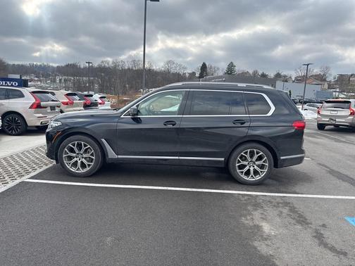 2020 BMW X7 xDrive40i