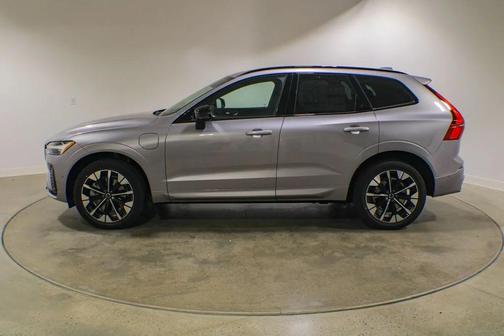 Aurora Silver 2026 Volvo XC60 Plug-In Hybrid Plus, T8 AWD Electric/Gasoline, Dark