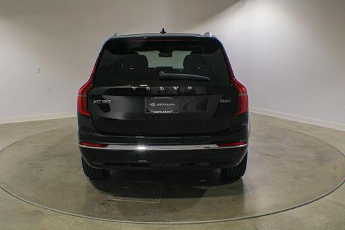 Onyx Black Metallic 2026 Volvo XC90 Ultra Dark Theme, B6 AWD Gas (mild hybrid), Gasoline, 6 Seats