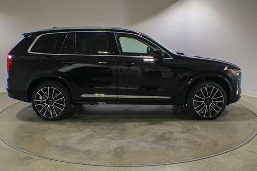 Onyx Black Metallic 2026 Volvo XC90 Ultra Dark Theme, B6 AWD Gas (mild hybrid), Gasoline, 6 Seats
