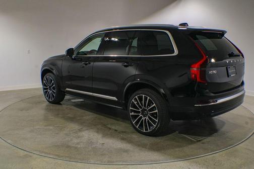 Onyx Black Metallic 2026 Volvo XC90 Ultra Dark Theme, B6 AWD Gas (mild hybrid), Gasoline, 6 Seats