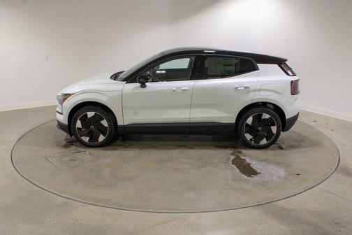 2026 Volvo EX30 Plus Twin Motor Performance, Fully electric