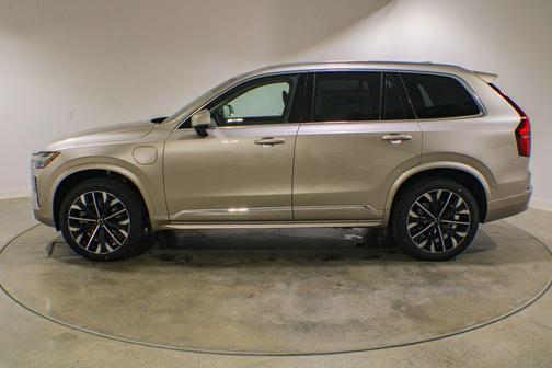 Bright Dusk Metallic 2026 Volvo XC90 Plug-In Hybrid Plus, T8 AWD, Electric/Gasoline, Bright, 7 Seats