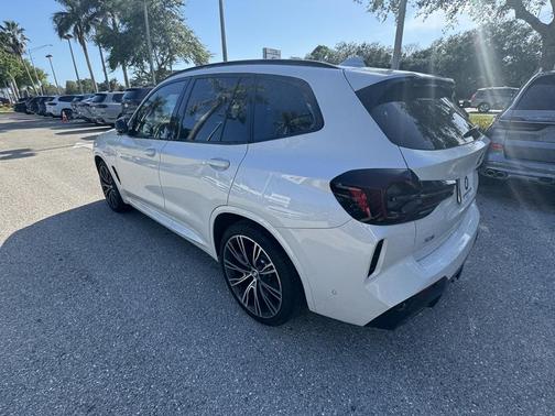 2024 BMW X3 M40i