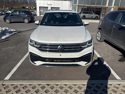 2022 Volkswagen Tiguan 2.0T SEL R-Line 4MOTION
