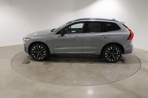 2026 Volvo XC60 Plug-In Hybrid Ultra, T8 AWD Electric/Gasoline, Dark