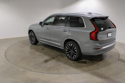 2026 Volvo XC90 B6 Ultra 7-Seater