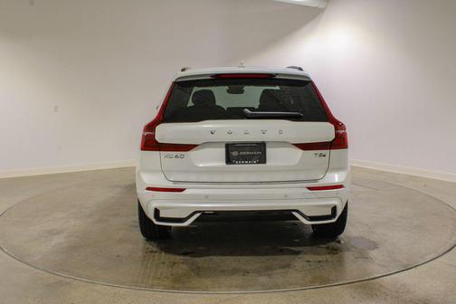Crystal White Metallic 2026 Volvo XC60 Plug-In Hybrid Ultra, T8 AWD Electric/Gasoline, Dark