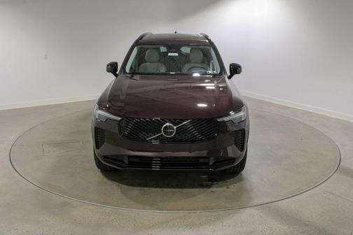 2026 Volvo XC90 B6 Ultra Dark Theme 7-Seater