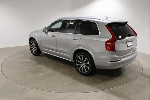 2023 Volvo XC90 B5 Core