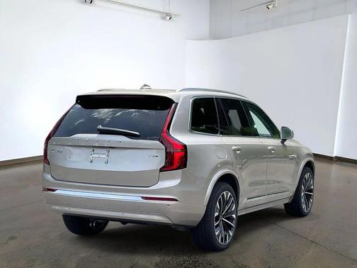 Bright Dusk Metallic 2026 Volvo XC90 Plug-In Hybrid Ultra, T8 AWD, Electric/Gasoline, Bright, 6 Seats