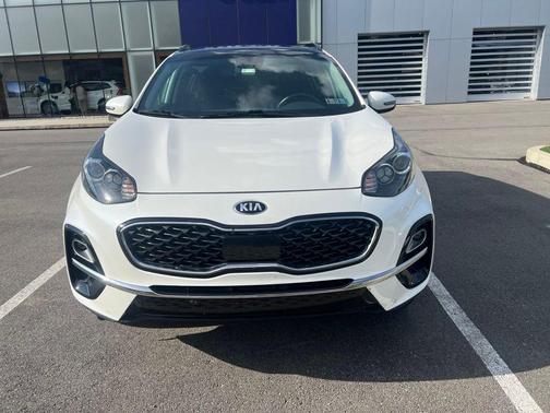 Snow White Pearl 2020 Kia Sportage EX