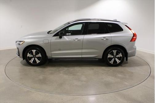 2025 Volvo XC60 Plug-In Hybrid T8 Core