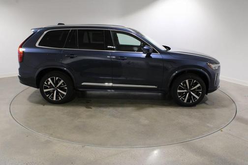 2026 Volvo XC90 B5 Core
