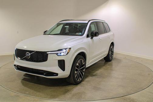 Crystal White Pearl 2026 Volvo XC90 Ultra Dark Theme, B6 AWD Gas (mild hybrid), Gasoline, 6 Seats