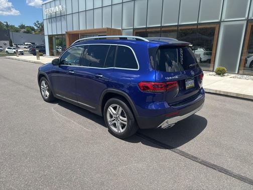 Galaxy Blue Metallic 2022 Mercedes-Benz GLB 250 4MATIC