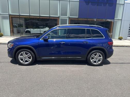 Galaxy Blue Metallic 2022 Mercedes-Benz GLB 250 4MATIC