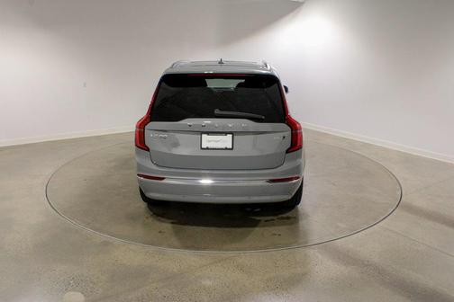 2026 Volvo XC90 B6 Ultra 7-Seater