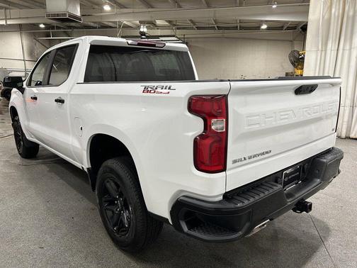 Summit White 2023 Chevrolet Silverado 1500 LT Trail Boss