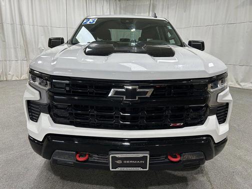 Summit White 2023 Chevrolet Silverado 1500 LT Trail Boss