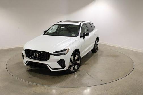 2025 Volvo XC60 Plug-In Hybrid T8 Plus