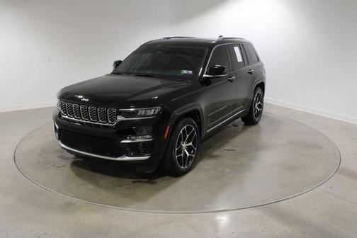 2023 Jeep Grand Cherokee Summit